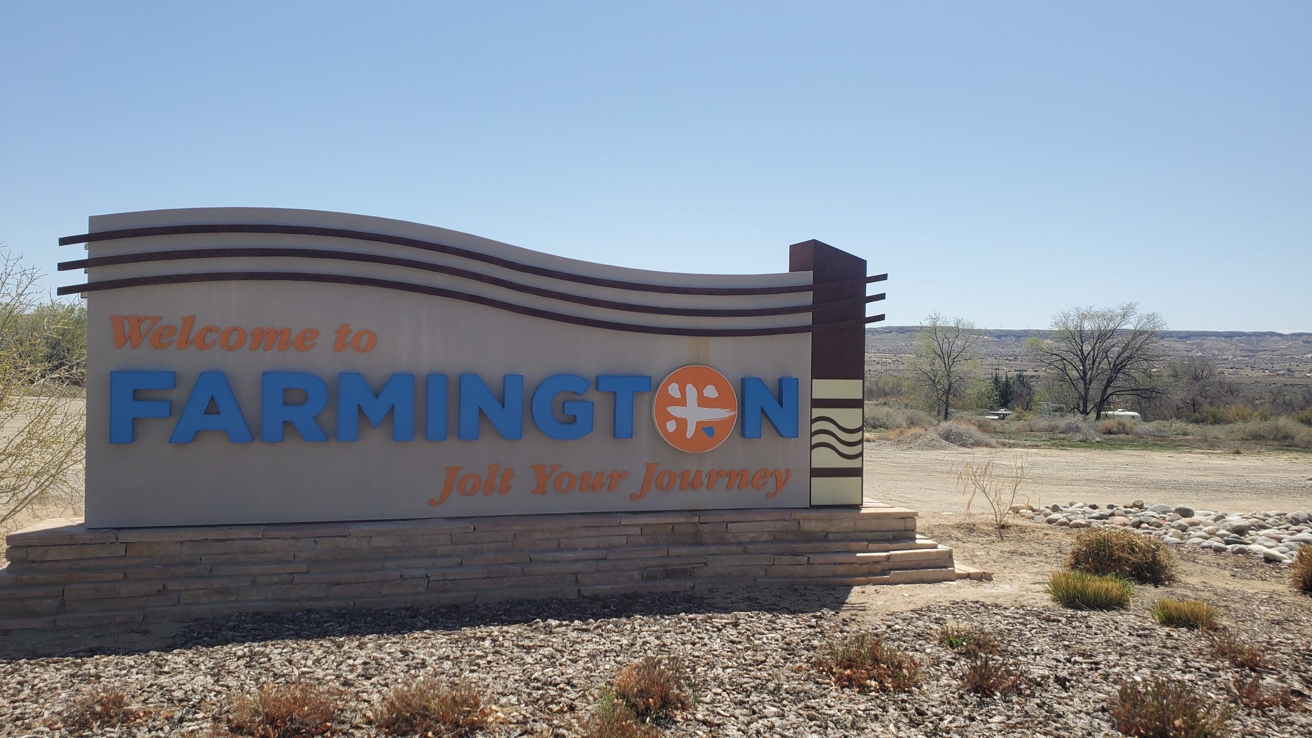 20250410_140001 Farmington, NM Sign